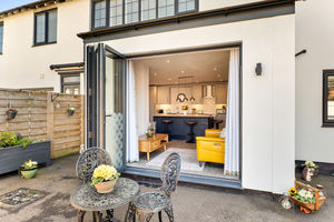 Bi-Folding Doors- click for photo gallery